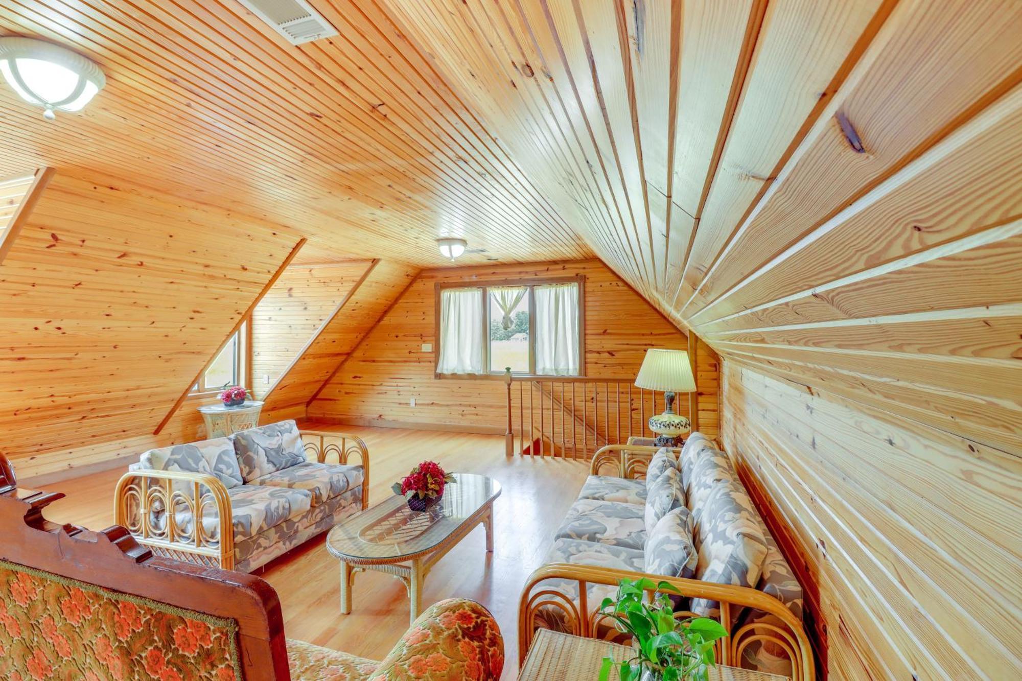 Spacious Shirley Studio - Hike, Swim And Fish! Apartment Fairfield Bay Екстериор снимка